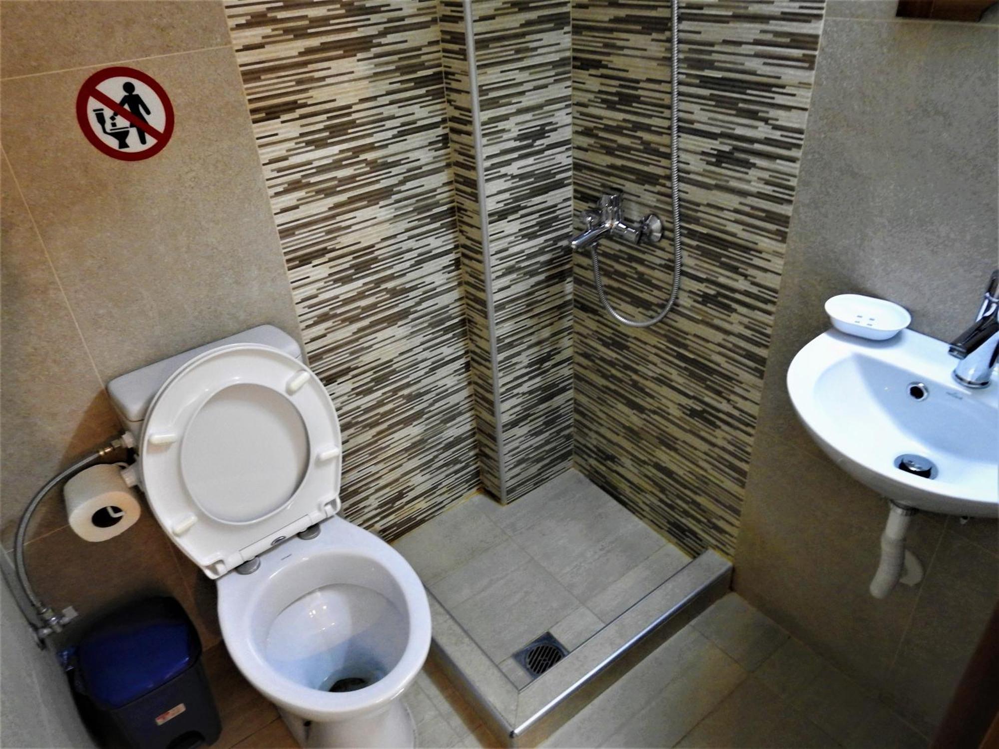 Konstantinos'S Luxury Studio Thessalonique Extérieur photo